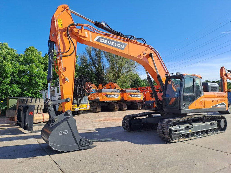 Escavadora de rastos nuevo Develon DX300LC-7M: foto 7