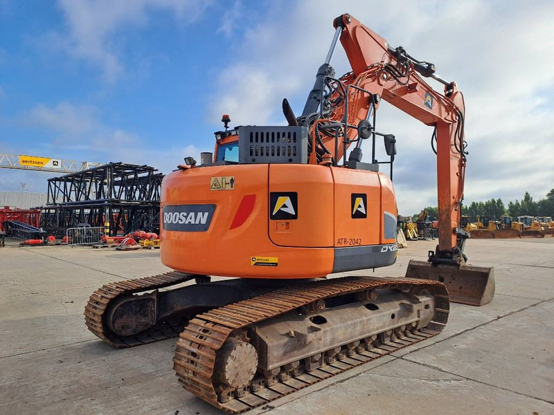 Doosan DX 235 LCR-5 - Escavadora de rastos: foto 4 Doosan DX 235 LCR-5 - Escavadora de rastos: foto 4