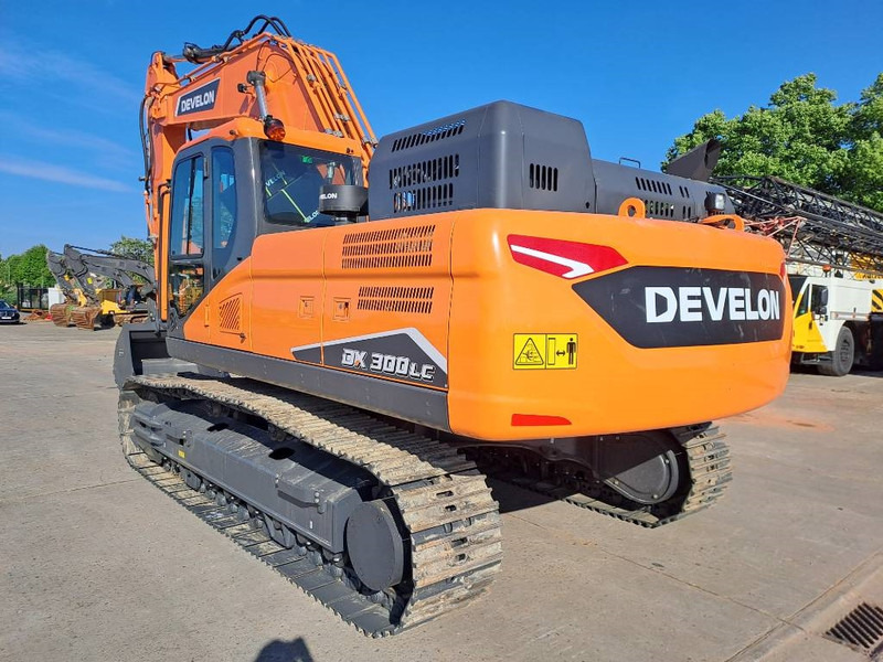 Doosan DX300LC-7M - Escavadora de rastos: foto 2 Doosan DX300LC-7M - Escavadora de rastos: foto 2