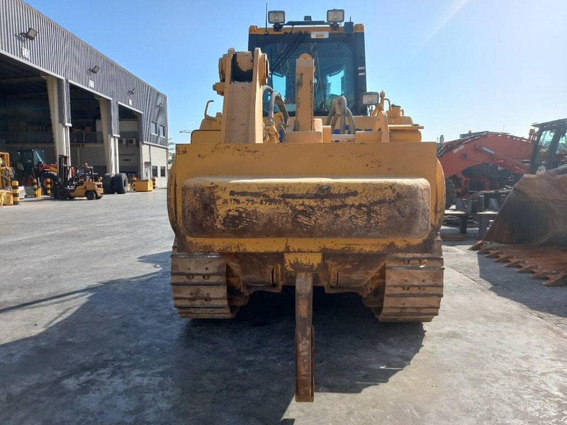 Komatsu D155A-6R (4 Pcs available in Abu Dhabi) - Buldôzer: foto 3 Komatsu D155A-6R (4 Pcs available in Abu Dhabi) - Buldôzer: foto 3