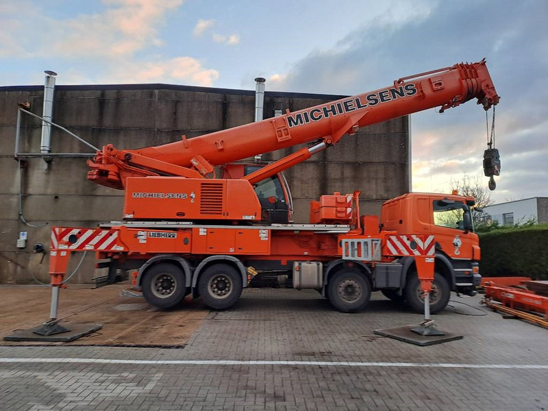 Liebherr LTF 1060-4.1 - Grua todo o terreno: foto 4 Liebherr LTF 1060-4.1 - Grua todo o terreno: foto 4