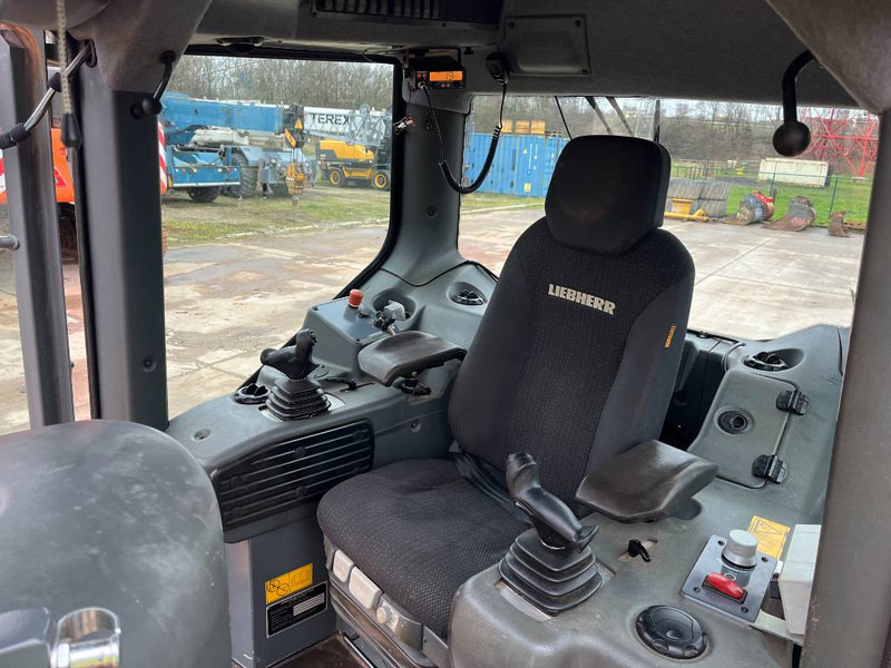 Buldôzer Liebherr PR736LGP: foto 16