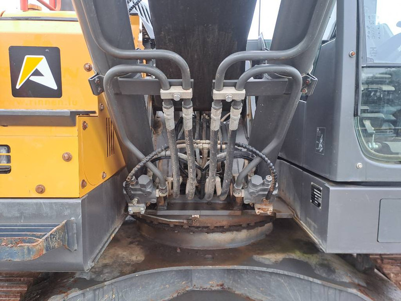 Escavadora de rastos Volvo ECR 235 E: foto 10