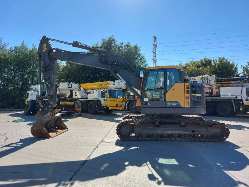 Volvo ECR 235 EL - Escavadora de rastos: foto 1 Volvo ECR 235 EL - Escavadora de rastos: foto 1