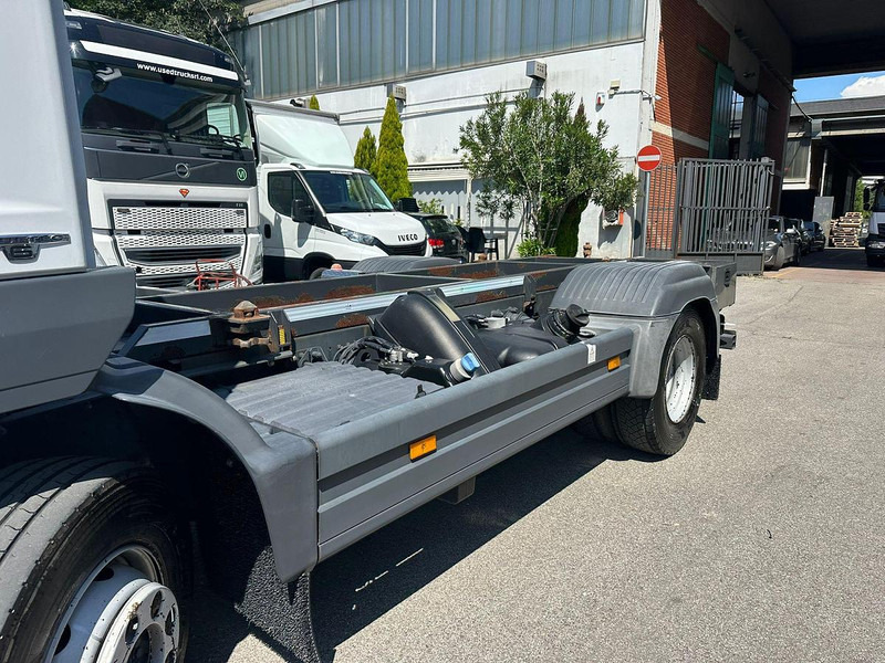 Mercedes-Benz Atego 13.23 - Caminhão chassi: foto 5 Mercedes-Benz Atego 13.23 - Caminhão chassi: foto 5