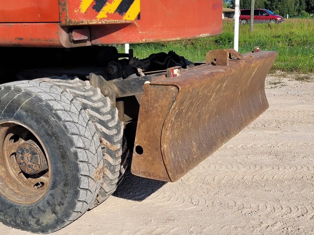 Escavadeira de rodas FURUKAWA W725 LS: foto 11