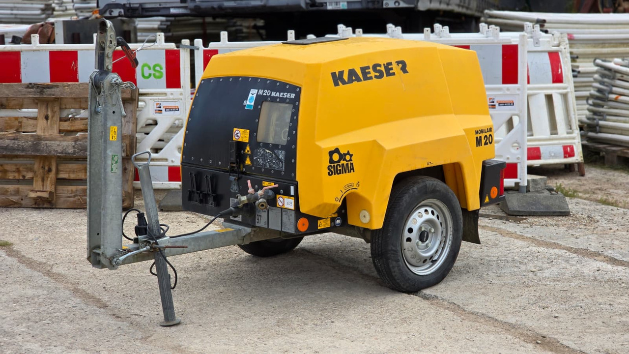 KAESER M20 PE - Compressor de ar: foto 1 KAESER M20 PE - Compressor de ar: foto 1