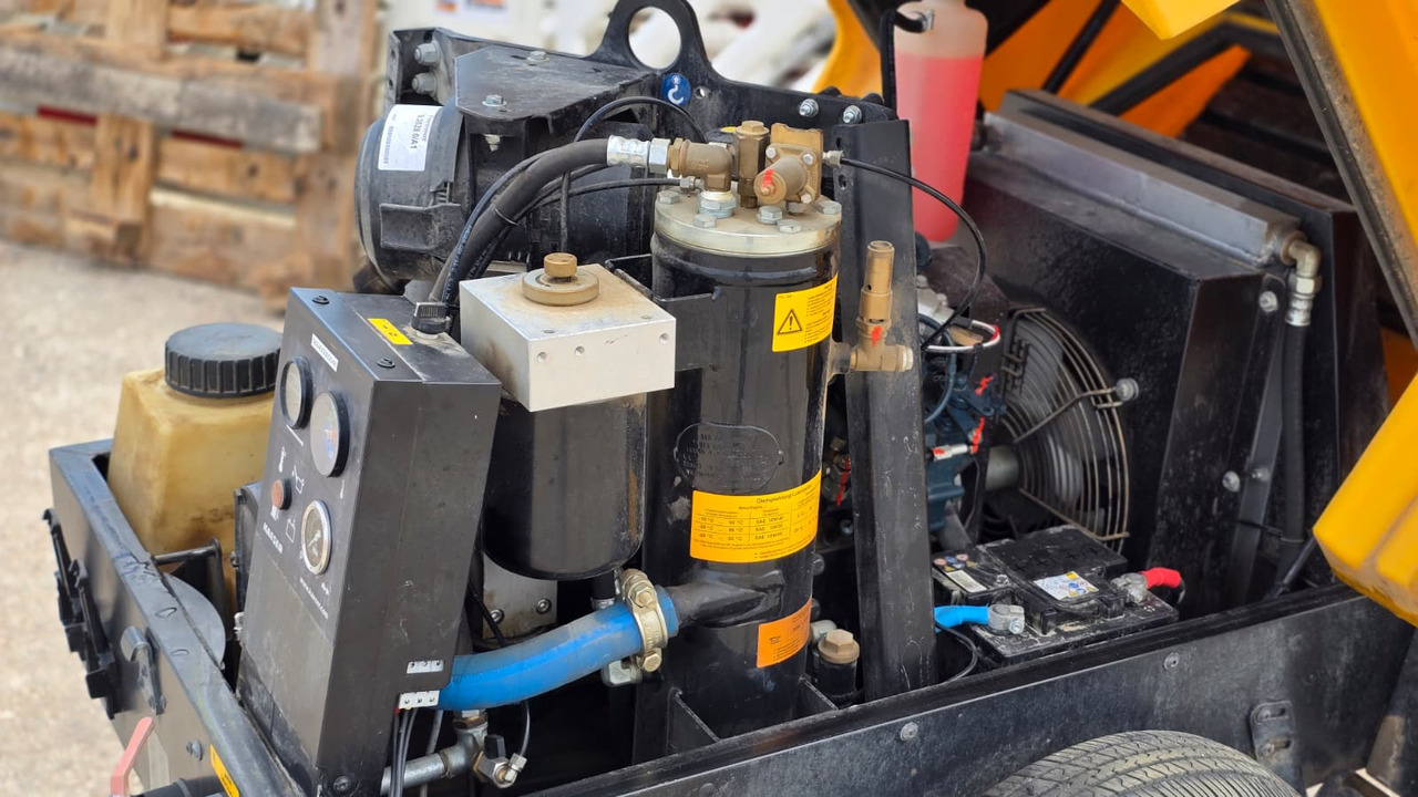 KAESER M20 PE - Compressor de ar: foto 4 KAESER M20 PE - Compressor de ar: foto 4