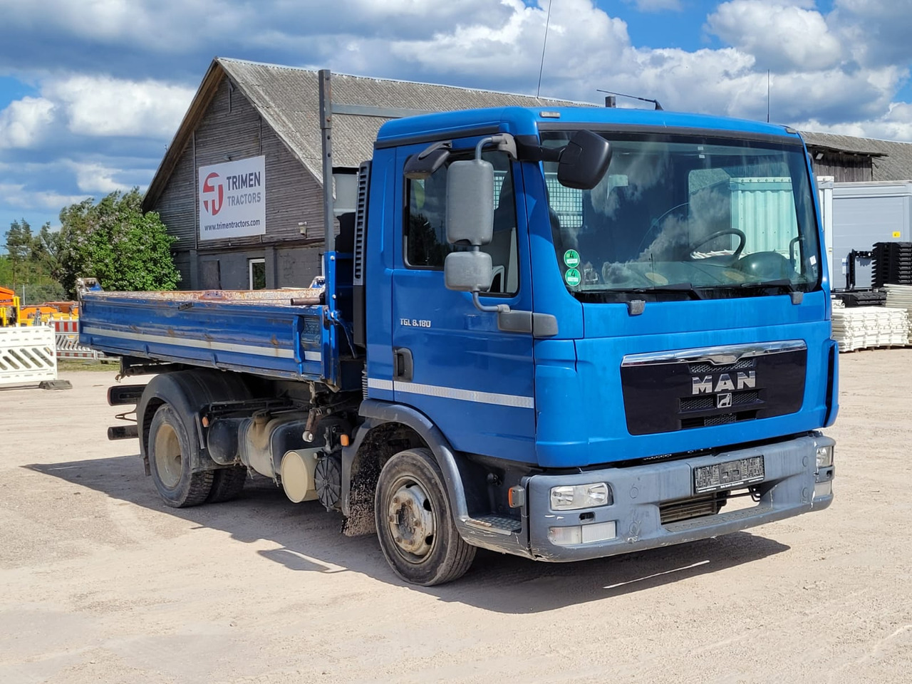 MAN TGL 8.180 - Caminhão basculante: foto 3 MAN TGL 8.180 - Caminhão basculante: foto 3