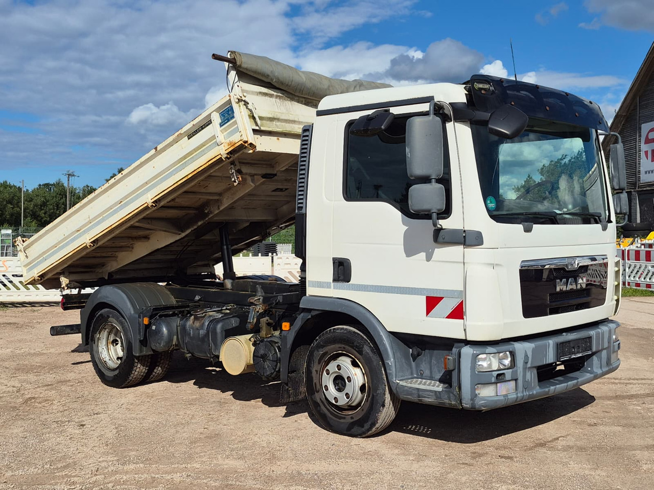 MAN TGL8.220, 83'600km! - Caminhão basculante: foto 5 MAN TGL8.220, 83'600km! - Caminhão basculante: foto 5