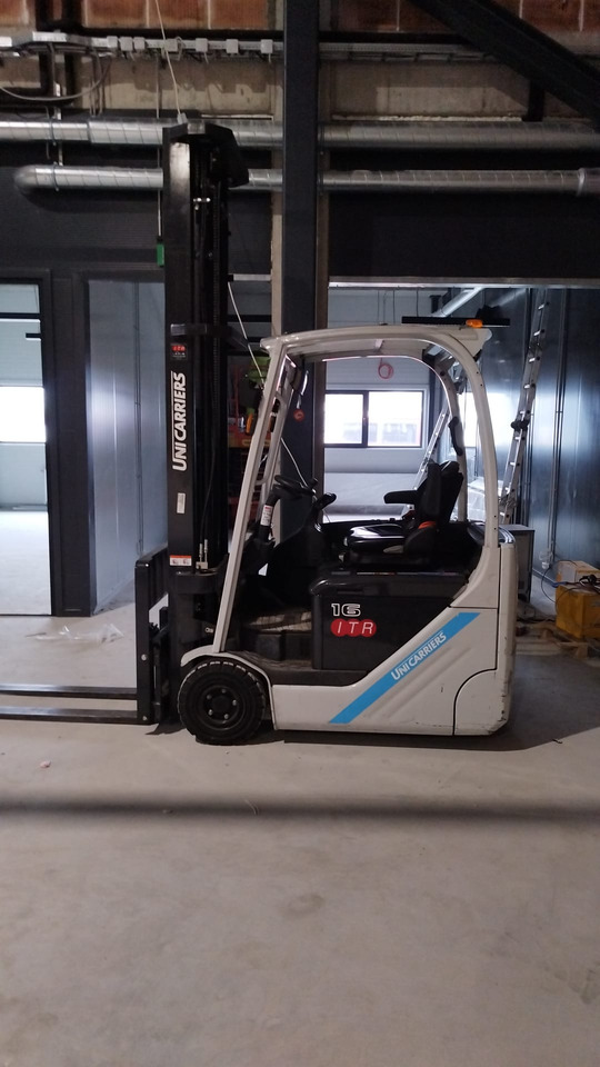 UNICARRIERS A2N1L16Q - Empilhadeira elétrica: foto 1 UNICARRIERS A2N1L16Q - Empilhadeira elétrica: foto 1