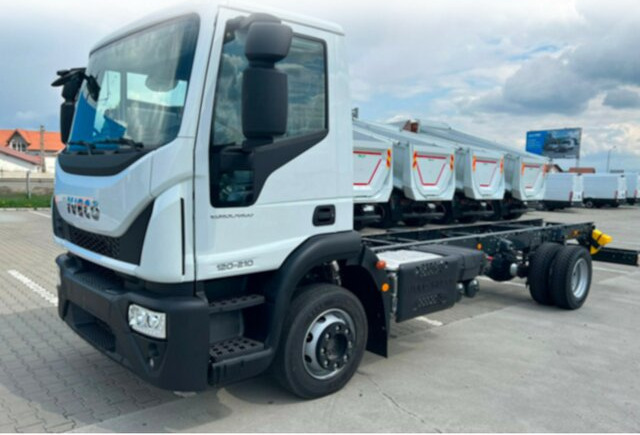 IVECO EuroCargo ML120E21 + PTO CLIMA DAB... - Caminhão chassi: foto 1 IVECO EuroCargo ML120E21 + PTO CLIMA DAB... - Caminhão chassi: foto 1