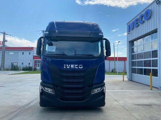 IVECO S-WAY-AS440S53T/FP LT Sattelzugmaschine+LIVING... - Tractor: foto 2 IVECO S-WAY-AS440S53T/FP LT Sattelzugmaschine+LIVING... - Tractor: foto 2