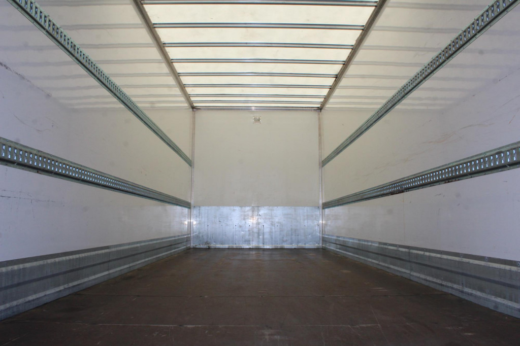 Daf LF 290 Koffer Klima LDW Rolltor LBW 298Tkm - Caminhão: foto 2 Daf LF 290 Koffer Klima LDW Rolltor LBW 298Tkm - Caminhão: foto 2