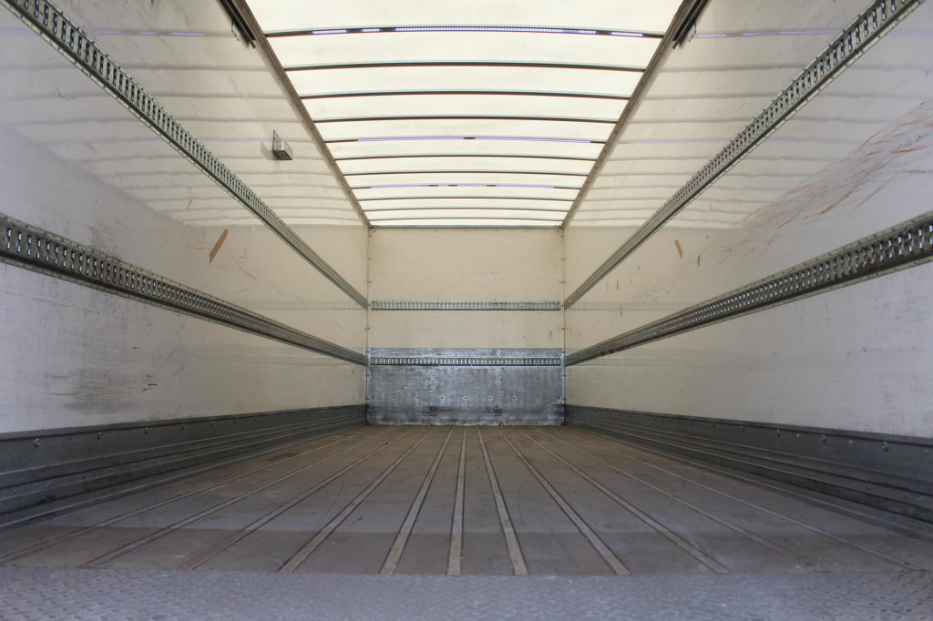 Daf CF 340 E6 Koffer 8,5m Klima LDW Rolltor LBW - Caminhão furgão: foto 2 Daf CF 340 E6 Koffer 8,5m Klima LDW Rolltor LBW - Caminhão furgão: foto 2