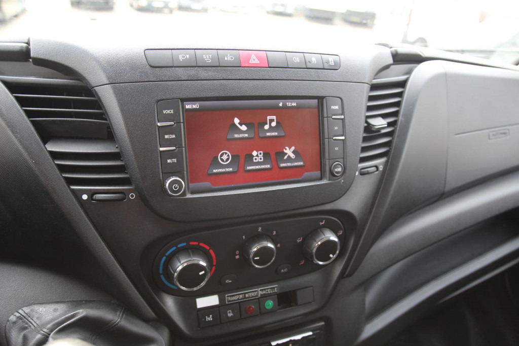 Locação de Iveco Daily 70-150  KLUBBK42P 14,8 m 2 Pers.Korb  835 h Iveco Daily 70-150  KLUBBK42P 14,8 m 2 Pers.Korb  835 h: foto 15