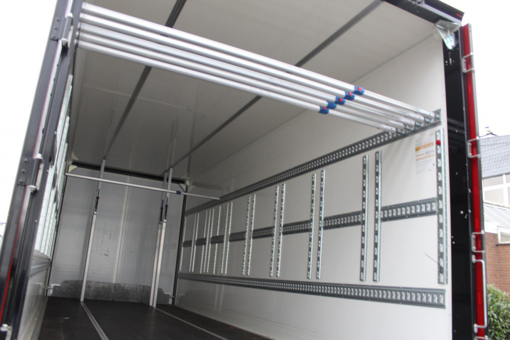 Reboque furgão Junge 2-Achser BPW Durchladen Doppelstock TOP: foto 11 Reboque furgão Junge 2-Achser BPW Durchladen Doppelstock TOP: foto 11