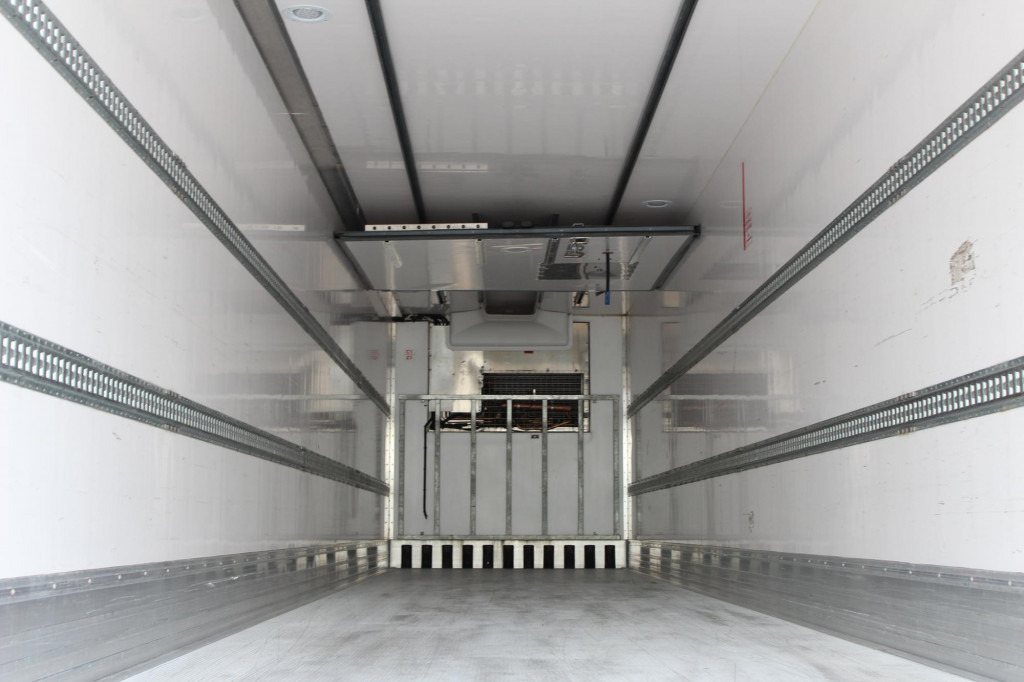 Lamberet TK SLXi Spectrum 2,65h Bi-Multi-Temp. TW LBW - Semireboque frigorífico: foto 3 Lamberet TK SLXi Spectrum 2,65h Bi-Multi-Temp. TW LBW - Semireboque frigorífico: foto 3