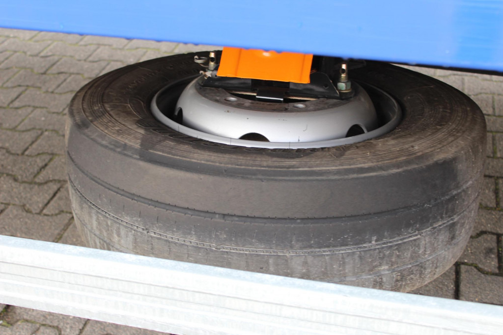 MAN TGL 12.220 Plane-Koffer 7,5 m LBW Klima 199TKm - Caminhão com lona: foto 5 MAN TGL 12.220 Plane-Koffer 7,5 m LBW Klima 199TKm - Caminhão com lona: foto 5