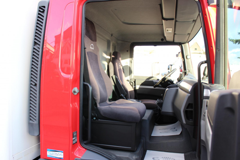 Caminhão furgão MAN TGL 8.180 E6 Koffer 7,3m LBW ANK Luft: foto 7 Caminhão furgão MAN TGL 8.180 E6 Koffer 7,3m LBW ANK Luft: foto 7