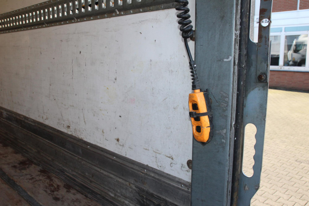 Renault D 280E6 Wide Koffer LBW nur 268Tkm! - Caminhão furgão: foto 4 Renault D 280E6 Wide Koffer LBW nur 268Tkm! - Caminhão furgão: foto 4