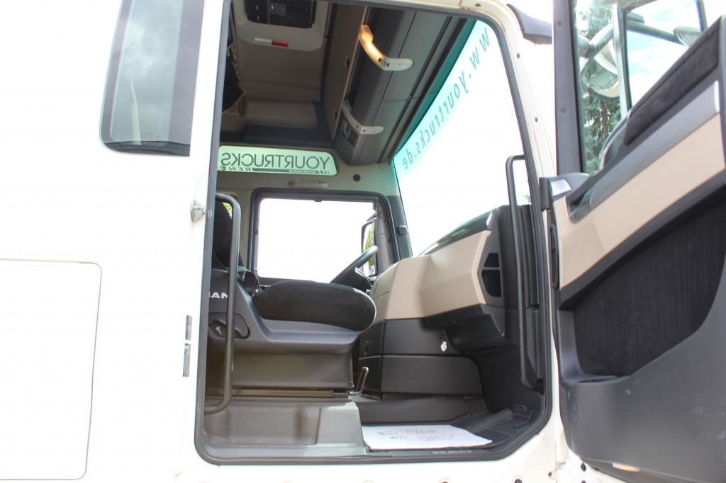 MAN TGX 18.460 E6 XXL Retarder Kühlbox Navi - Tractor: foto 2 MAN TGX 18.460 E6 XXL Retarder Kühlbox Navi - Tractor: foto 2