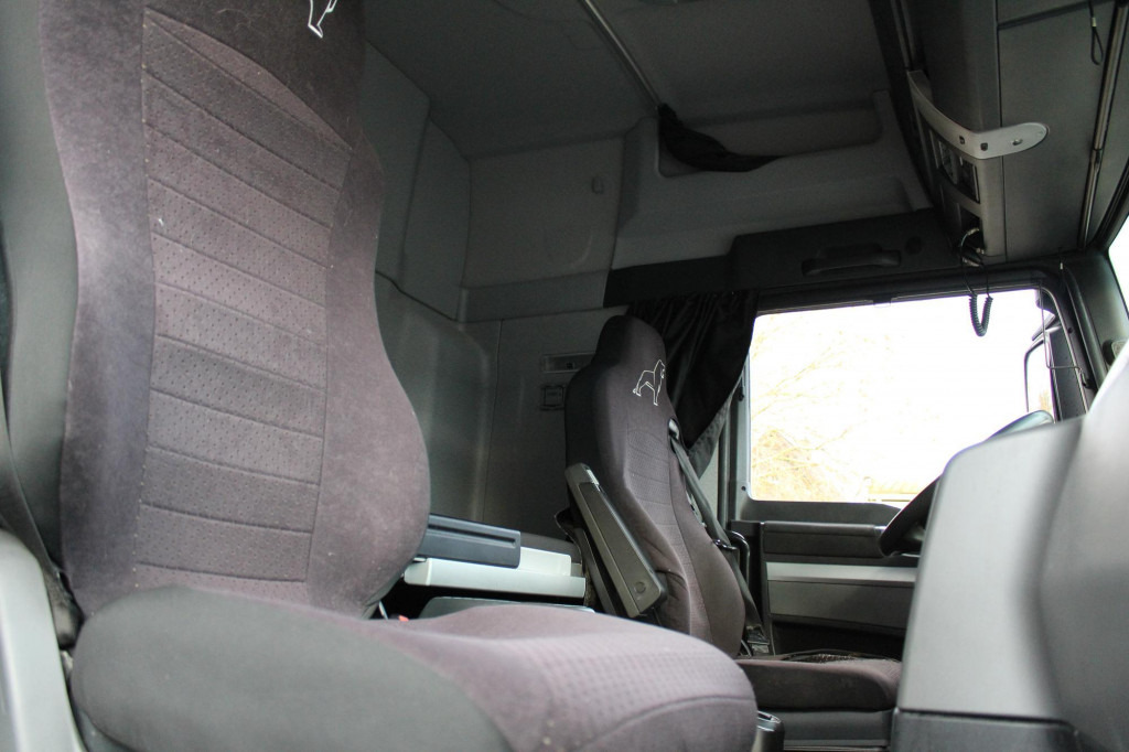 MAN TGX 18.480 E6 Retarder Kompressor Alufelgen Kühl - Tractor: foto 2 MAN TGX 18.480 E6 Retarder Kompressor Alufelgen Kühl - Tractor: foto 2