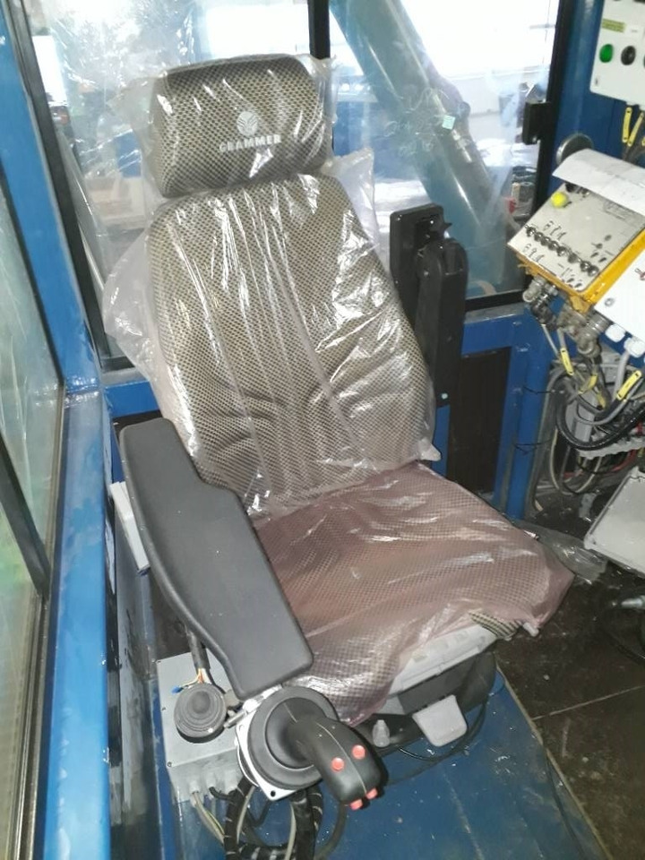 Mastenbroek Plow - Maquina para lavrar a terra: foto 2 Mastenbroek Plow - Maquina para lavrar a terra: foto 2