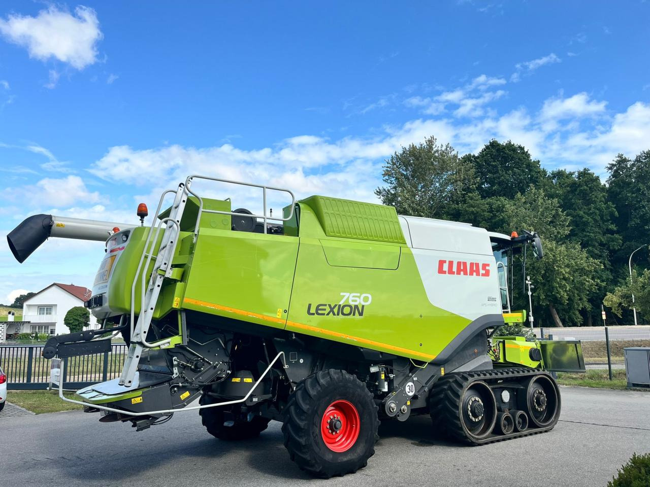 CLAAS Lexion 760TT, 30 km/h, SW V900 2x Laser - Ceifeira debulhadora: foto 2 CLAAS Lexion 760TT, 30 km/h, SW V900 2x Laser - Ceifeira debulhadora: foto 2