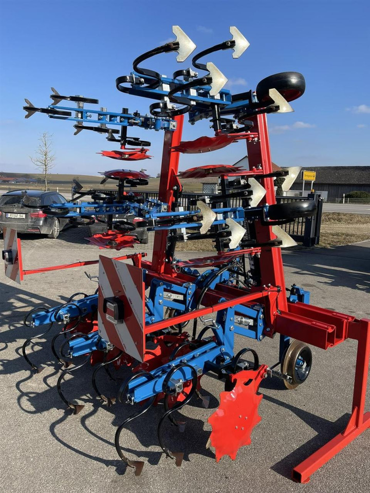 Hatzenbichler Neuwertiges Hackgerät, Mais, 8 - reihig, 75 cm, TOP - Maquina para lavrar a terra: foto 3 Hatzenbichler Neuwertiges Hackgerät, Mais, 8 - reihig, 75 cm, TOP - Maquina para lavrar a terra: foto 3