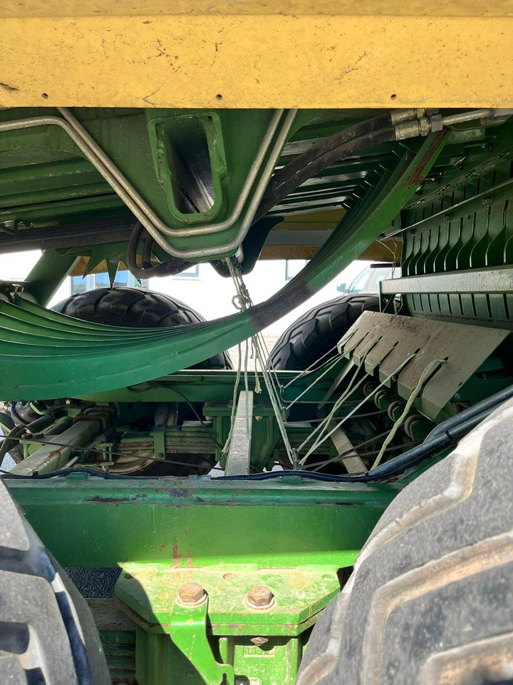 Enfardadeira de fardos quadrados Krone Big Pack 1290 HDP XC: foto 14 Enfardadeira de fardos quadrados Krone Big Pack 1290 HDP XC: foto 14