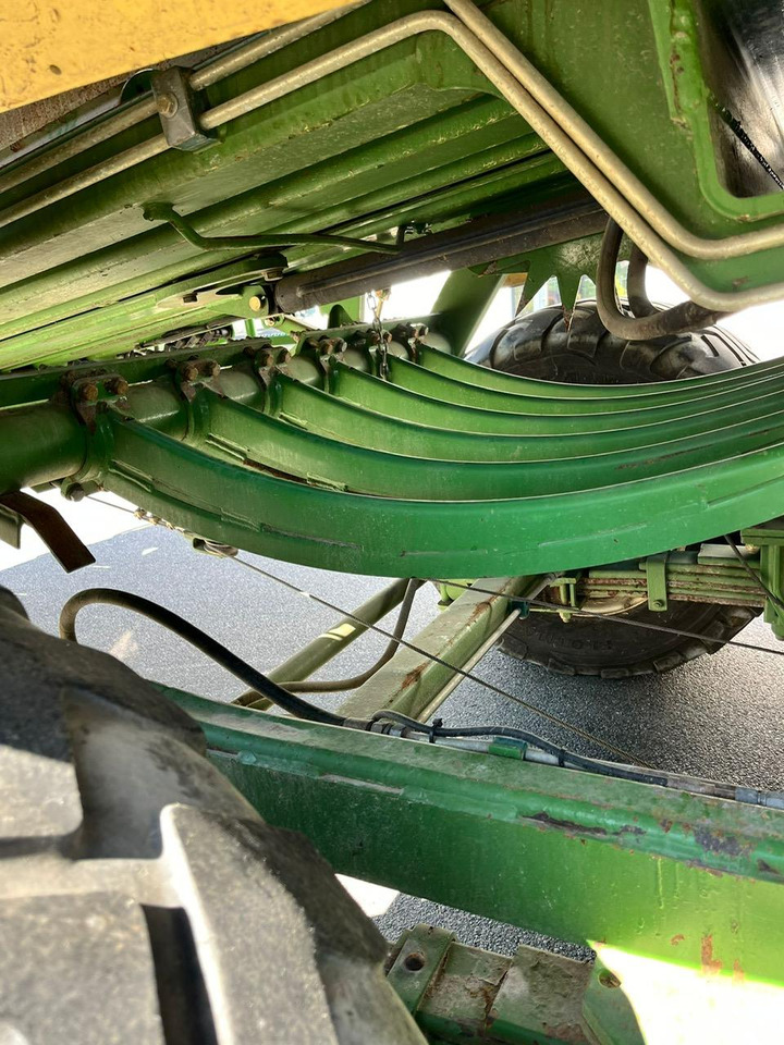 Enfardadeira de fardos quadrados Krone Big Pack 1290 HDP XC: foto 15 Enfardadeira de fardos quadrados Krone Big Pack 1290 HDP XC: foto 15