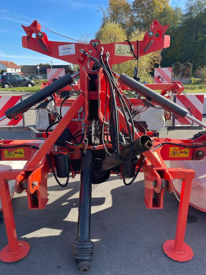 Kuhn GMD 8730 FF GMD 802F FF Mähkombination Mähwerk - Gadanheira: foto 5 Kuhn GMD 8730 FF GMD 802F FF Mähkombination Mähwerk - Gadanheira: foto 5