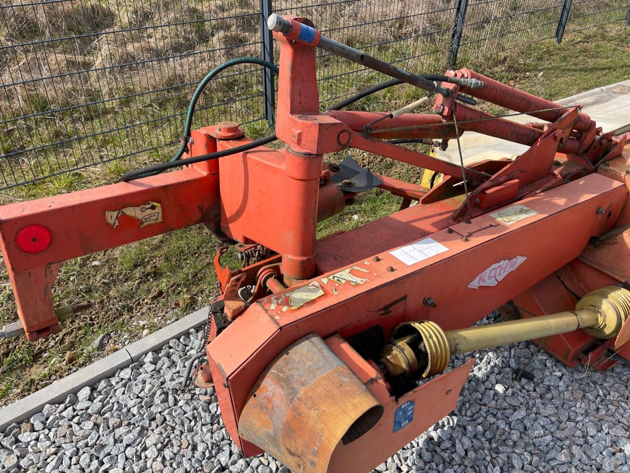 Kuhn Kuhn FC 280P, Heckmähwerk - Gadanheira: foto 4 Kuhn Kuhn FC 280P, Heckmähwerk - Gadanheira: foto 4