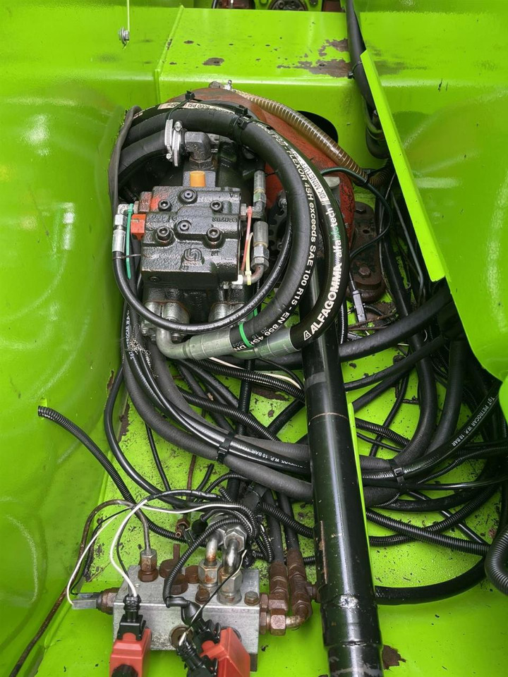 Empilhador telescópico Merlo P34.7 Plus Teleskoplader: foto 18