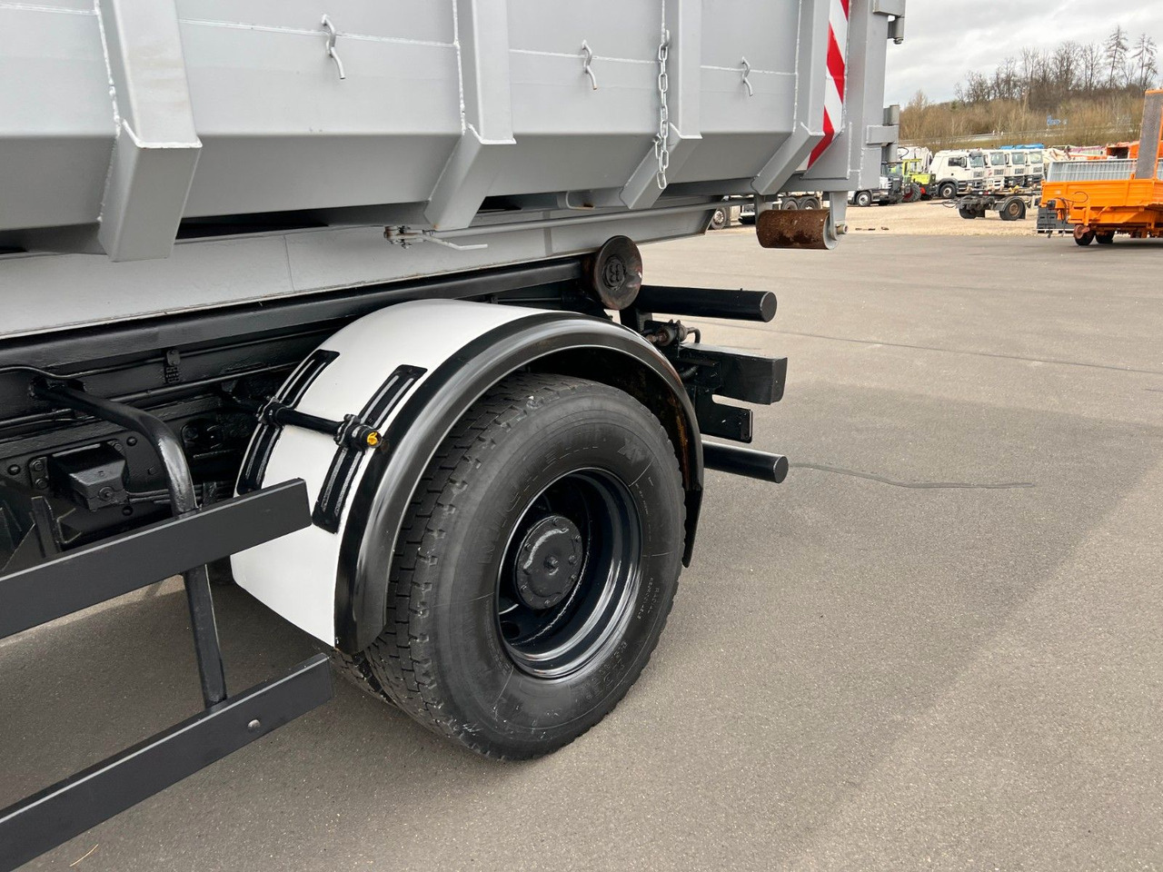 Iveco Magirus Turbo 160-30 AH - Oldtimer- V 8 - Motor Iveco Magirus Turbo 160-30 AH - Oldtimer- V 8 - Motor - Caminhão polibenne: foto 4 Iveco Magirus Turbo 160-30 AH - Oldtimer- V 8 - Motor Iveco Magirus Turbo 160-30 AH - Oldtimer- V 8 - Motor - Caminhão polibenne: foto 4