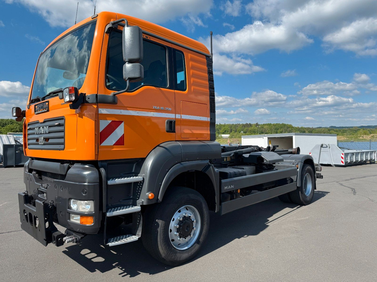 MAN TGA 18.350 4x4 Meiler Abroller RK 14.45 Winterd. - Caminhão polibenne: foto 1 MAN TGA 18.350 4x4 Meiler Abroller RK 14.45 Winterd. - Caminhão polibenne: foto 1