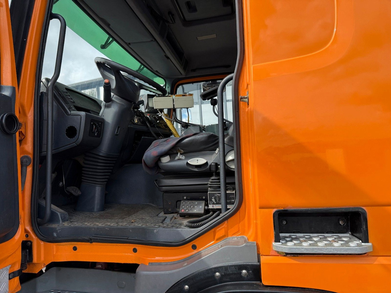 Caminhão chassi Mercedes-Benz Actros 3340 6x6 Dautel Wechselsystem + Kupplung: foto 13