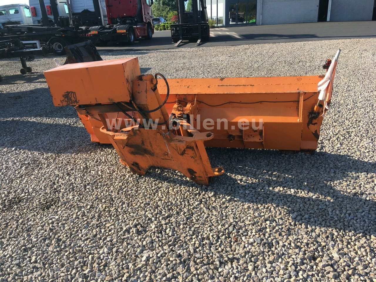 Schmidt Elektrohydraulik Schneepflug Schmidt Schmidt Elektrohydraulik Schneepflug Schmidt - Lâmina limpa-neves de Veículo municipal/ Especial: foto 2 Schmidt Elektrohydraulik Schneepflug Schmidt Schmidt Elektrohydraulik Schneepflug Schmidt - Lâmina limpa-neves de Veículo municipal/ Especial: foto 2