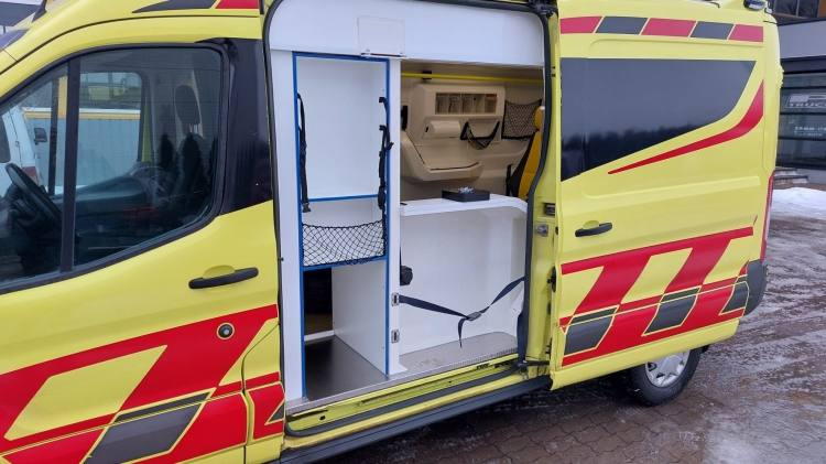 Ambulância FORD TRANSIT 2,0TDI AMBULANCE KLIMA 12.2018 EURO 6, 3 UNITS: foto 15