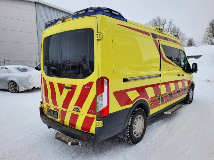 FORD TRANSIT 2,0TDI AMBULANCE KLIMA 4.2018 EURO 6, 3 UNITS - Ambulância: foto 3 FORD TRANSIT 2,0TDI AMBULANCE KLIMA 4.2018 EURO 6, 3 UNITS - Ambulância: foto 3