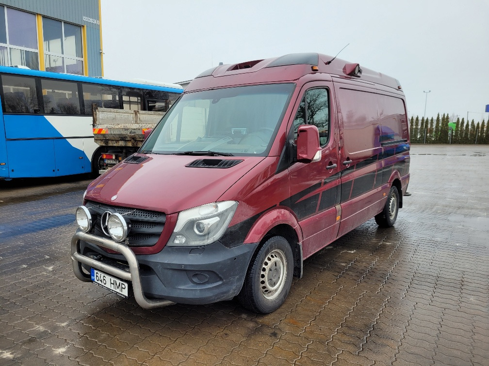 MERCEDES – BENZ SPRINTER 316 CDI ex ambulance 11.2014 EURO 5 - Furgão: foto 2 MERCEDES – BENZ SPRINTER 316 CDI ex ambulance 11.2014 EURO 5 - Furgão: foto 2