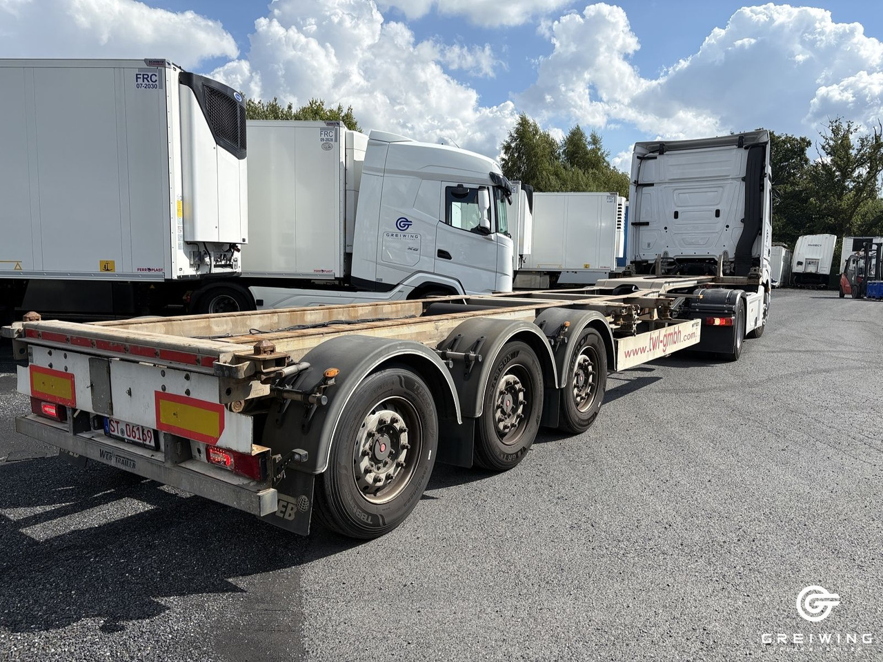 Web-Trailer LPRS 24 20/30/40/45 - Semireboque transportador de contêineres/ Caixa móvel: foto 2 Web-Trailer LPRS 24 20/30/40/45 - Semireboque transportador de contêineres/ Caixa móvel: foto 2
