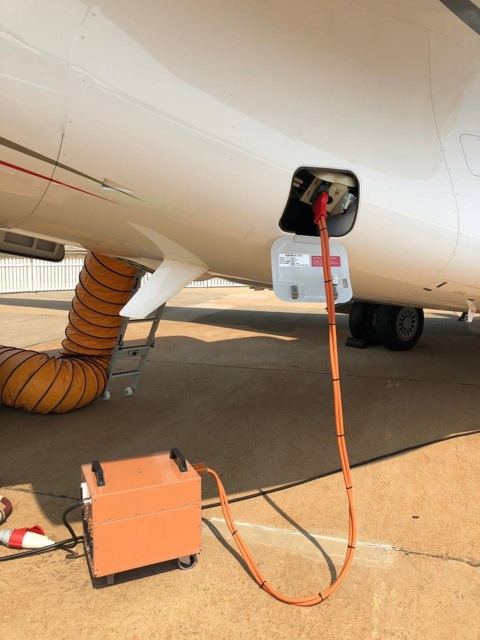 AirBusiness eGPU S5000 - Unidade de energia terrestre: foto 3 AirBusiness eGPU S5000 - Unidade de energia terrestre: foto 3