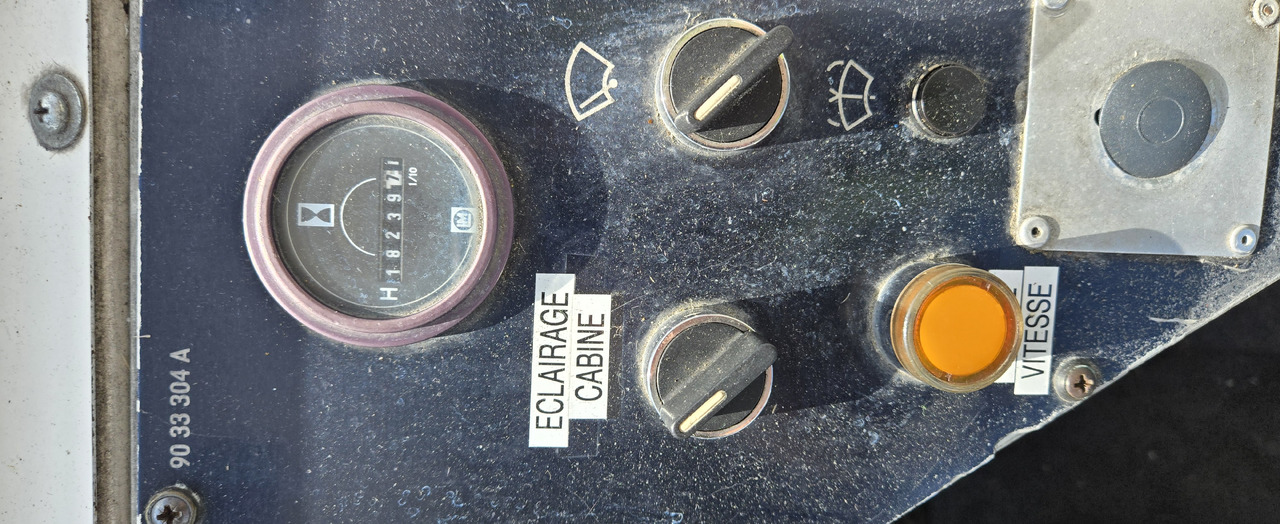 TLD TPX200SF - Trator de push-back: foto 4 TLD TPX200SF - Trator de push-back: foto 4