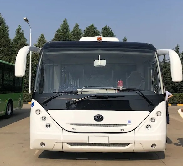 Yutong Airport Bus - Autocarro de aeroporto: foto 1 Yutong Airport Bus - Autocarro de aeroporto: foto 1