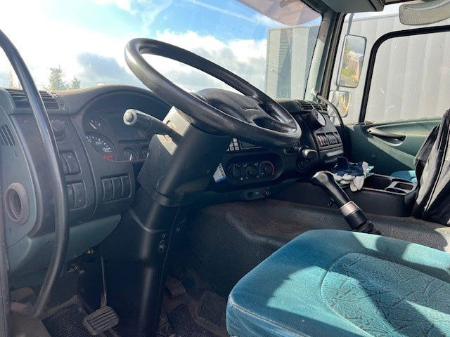 DAF CF 65.250 FA65.250 CF Manuel - Caminhão frigorífico: foto 5 DAF CF 65.250 FA65.250 CF Manuel - Caminhão frigorífico: foto 5