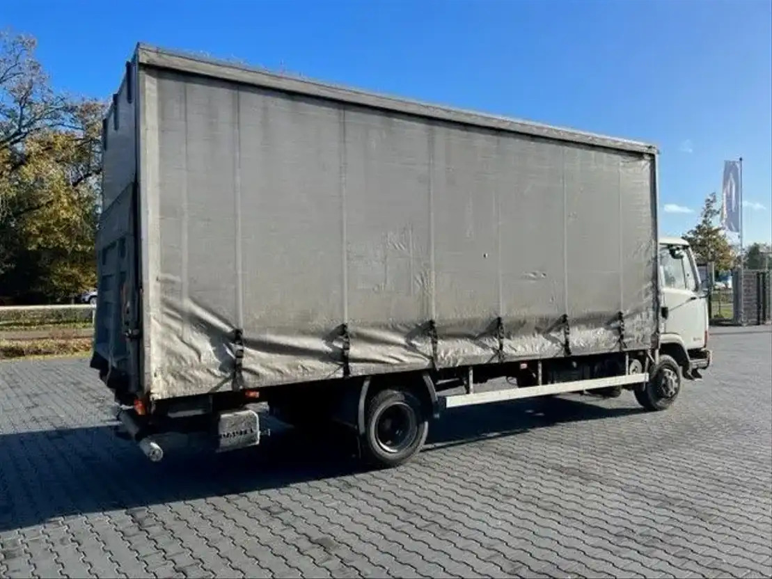DAF LF 45.160 FA45.160 - Caminhão com lona: foto 3 DAF LF 45.160 FA45.160 - Caminhão com lona: foto 3