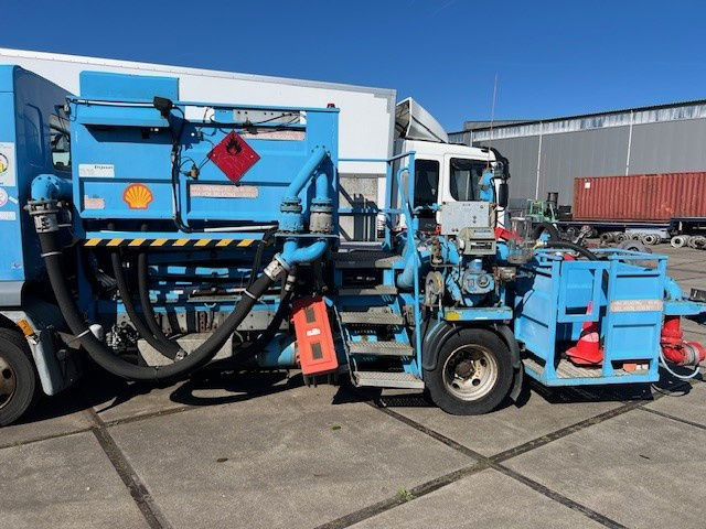 DAF LF 45 FA45.130 LF - Caminhão tanque: foto 5 DAF LF 45 FA45.130 LF - Caminhão tanque: foto 5