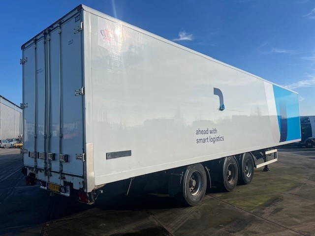 System Trailer PRS 27 - Semireboque furgão: foto 1 System Trailer PRS 27 - Semireboque furgão: foto 1